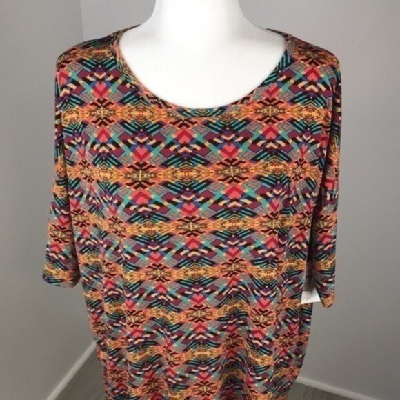 LuLaRoe Irma Short Sleeve Top Size M - Picture 2 of 5